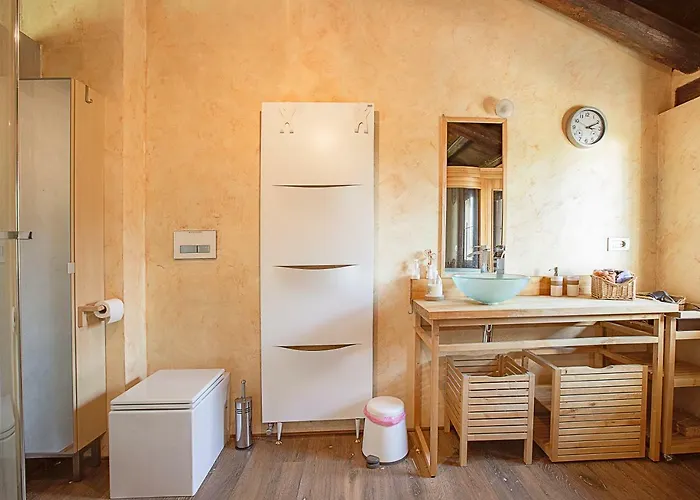 Casa Del Bosco * Busca